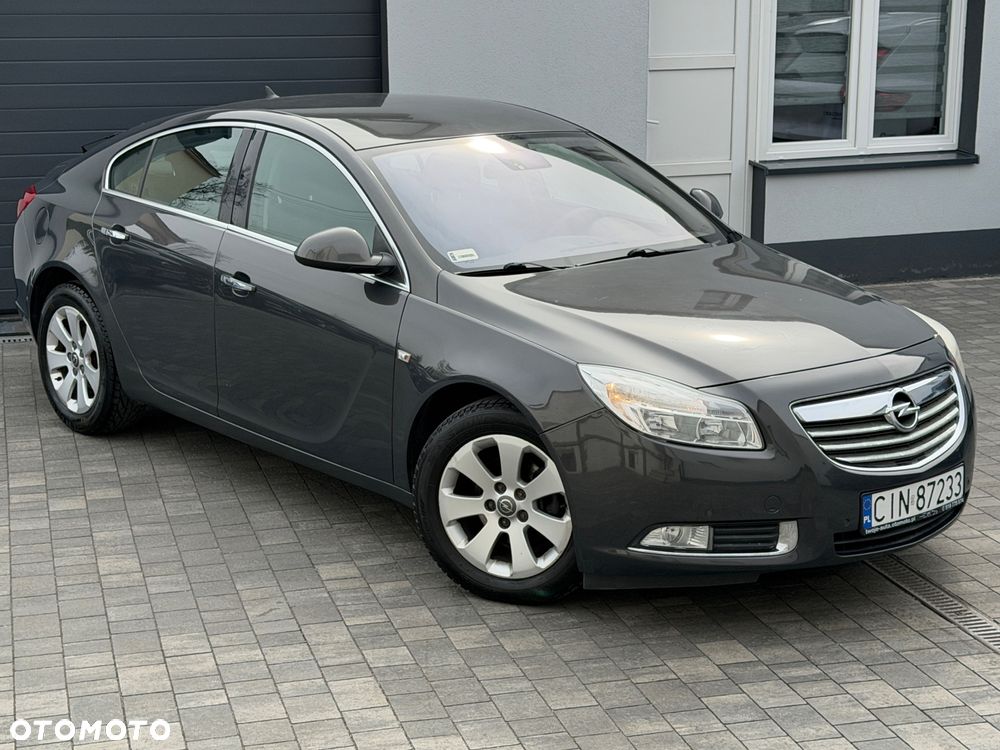 Opel Insignia - 23