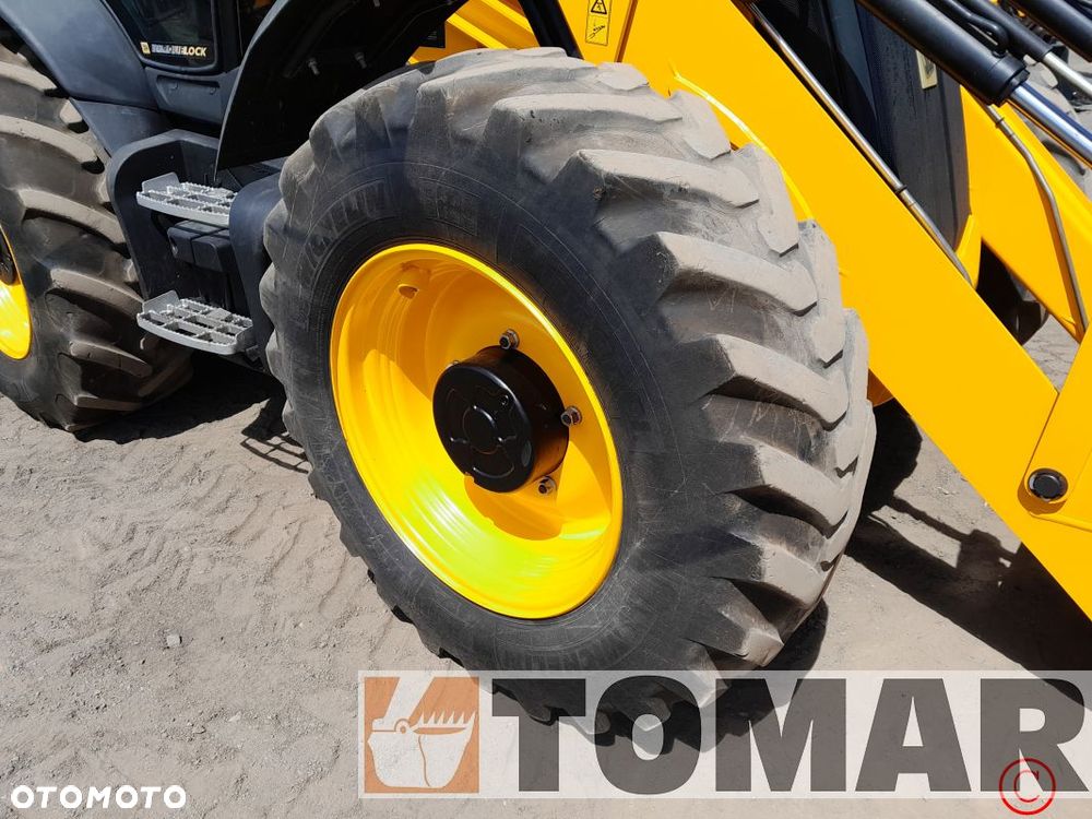 JCB JCB 4CX AEC  2018r - 16
