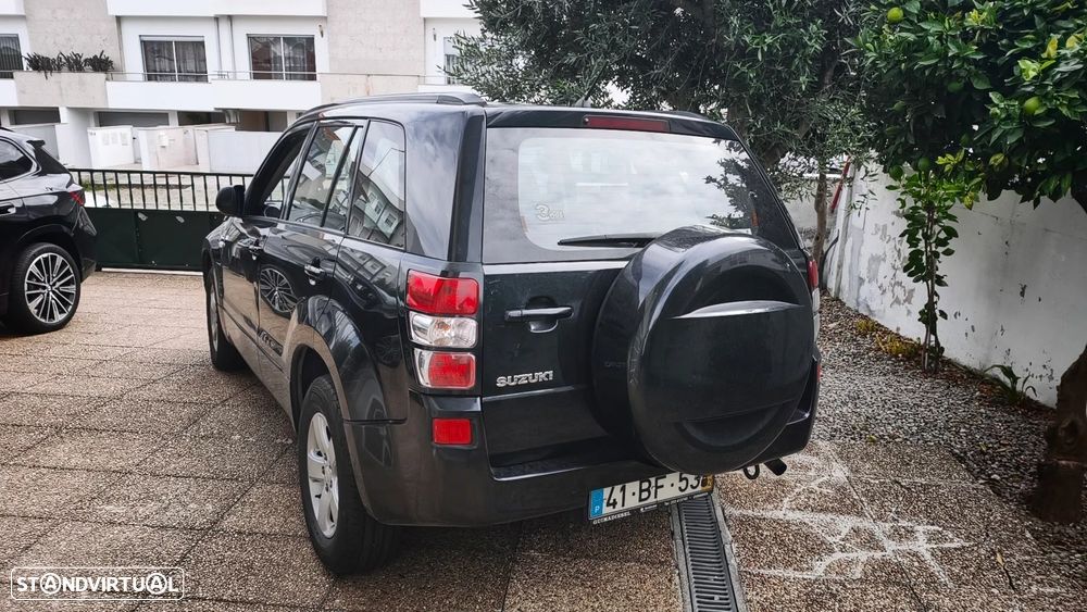Suzuki Grand Vitara 1.9 DDiS X-Nature - 3