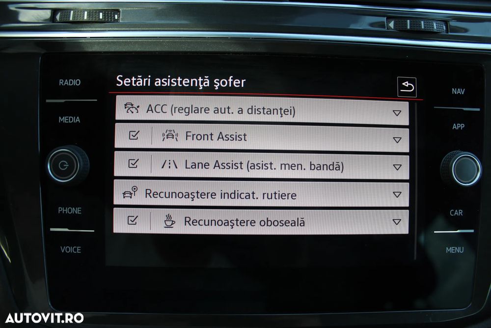 Volkswagen Tiguan 2.0 TDI SCR DSG 4Motion Elegance - 21