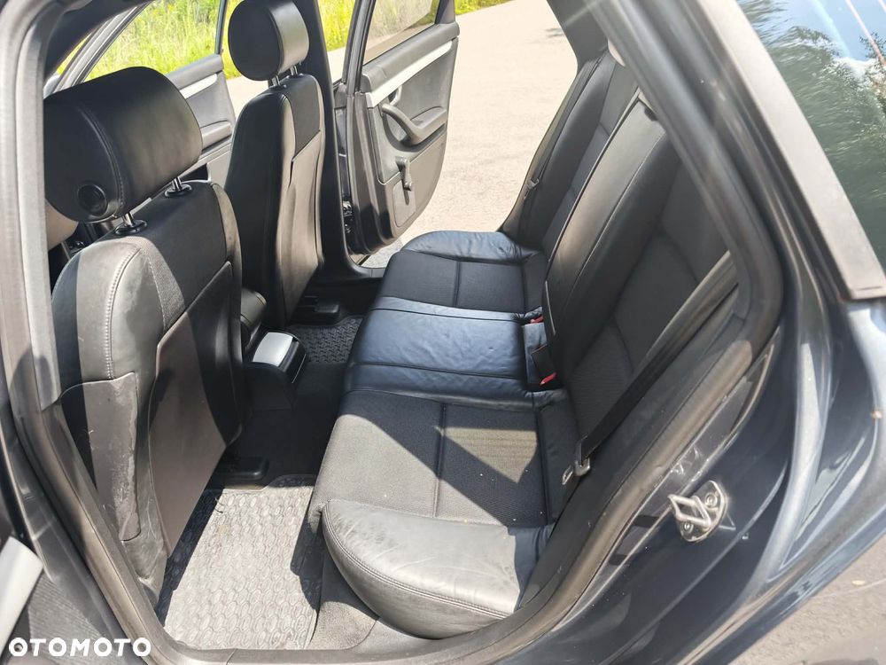 Audi A4 Avant 1.8 T - 26