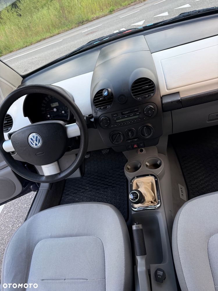 Volkswagen New Beetle 1.4 - 12