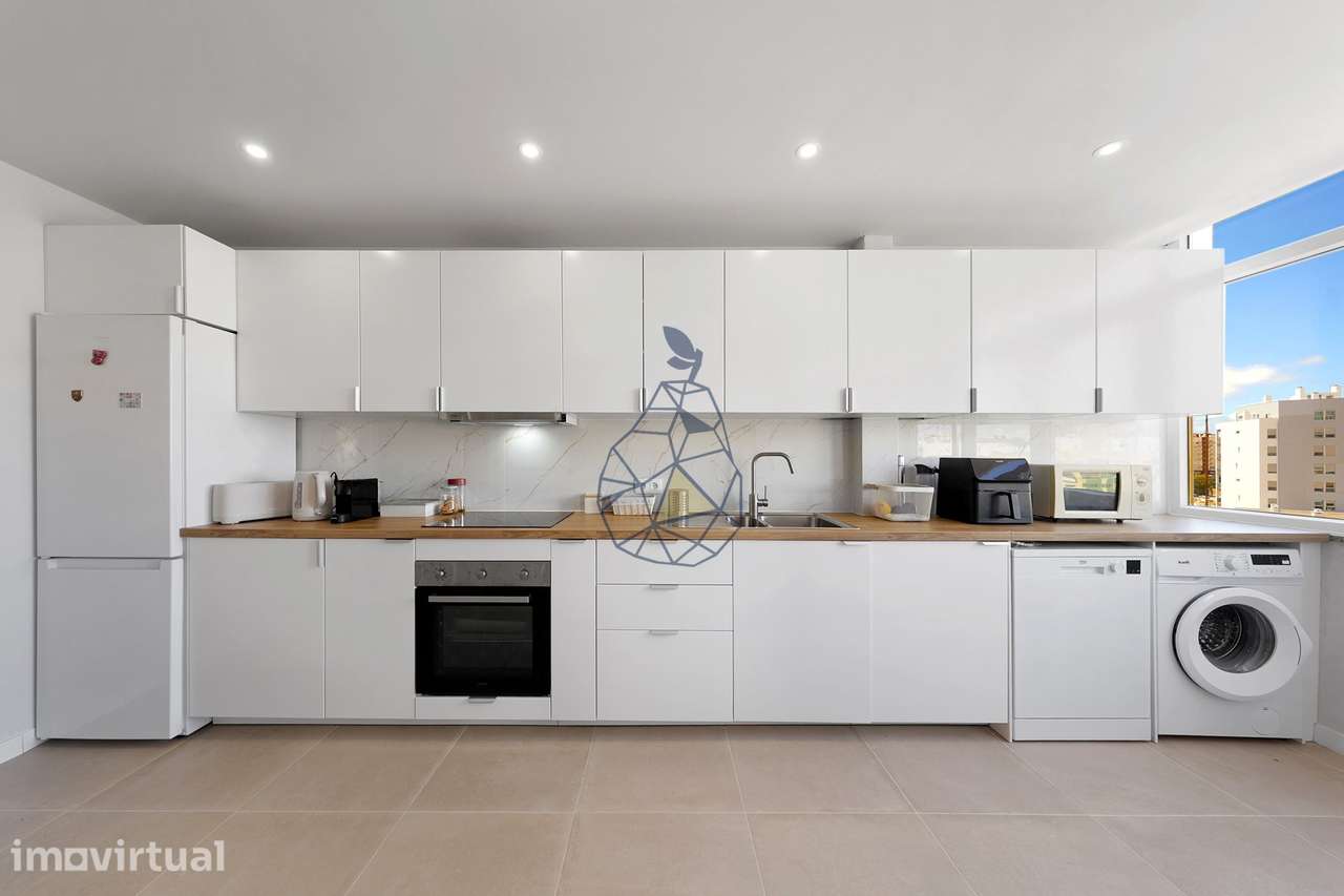 Apartamento T2 totalmente remodelado, Boa exposição Solar em Portimão - Grande imagem: 4/44