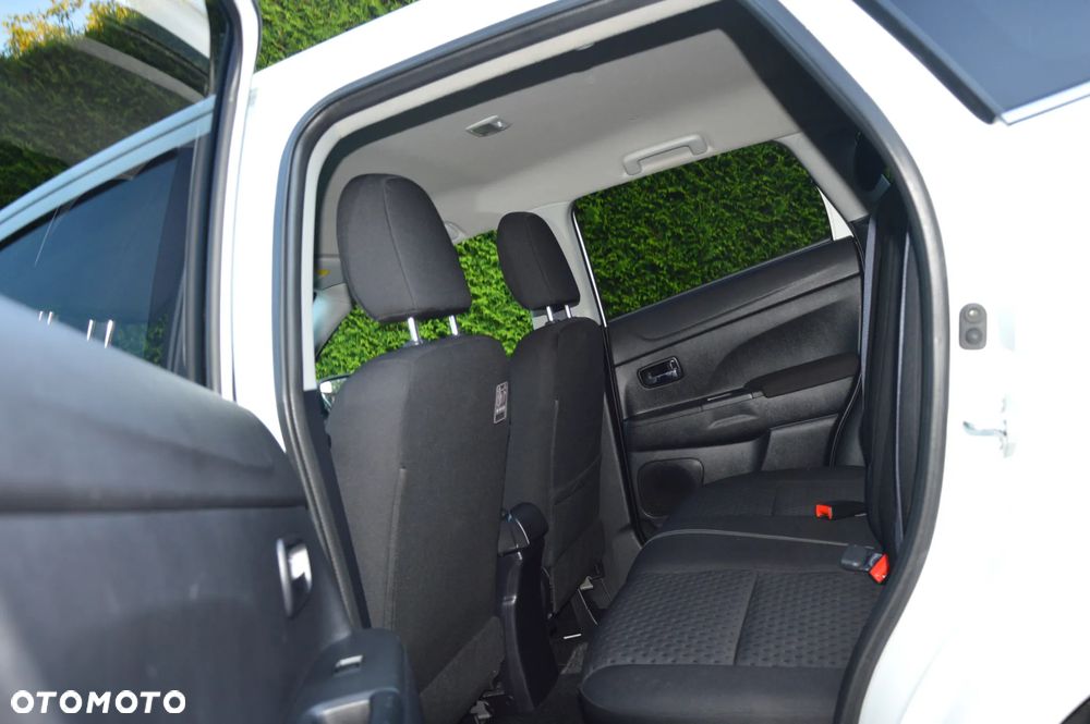 Mitsubishi ASX 1.8 DI-D 2WD Edition II - 13