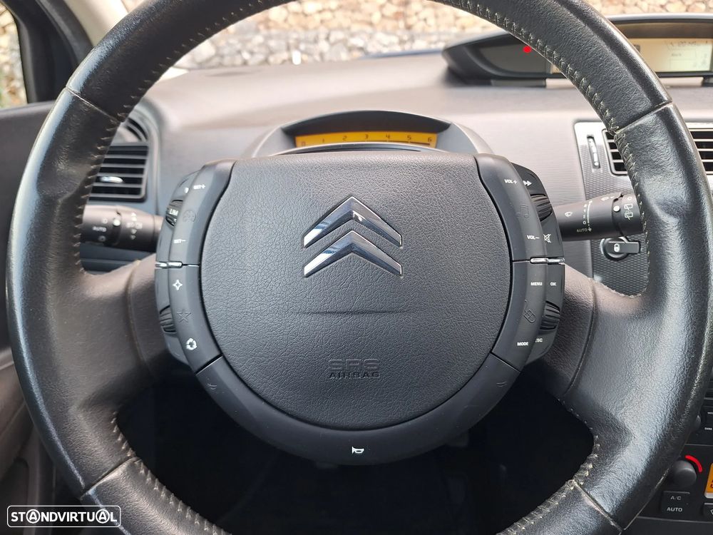 Citroën C4 1.6 HDi VTR Pack - 13