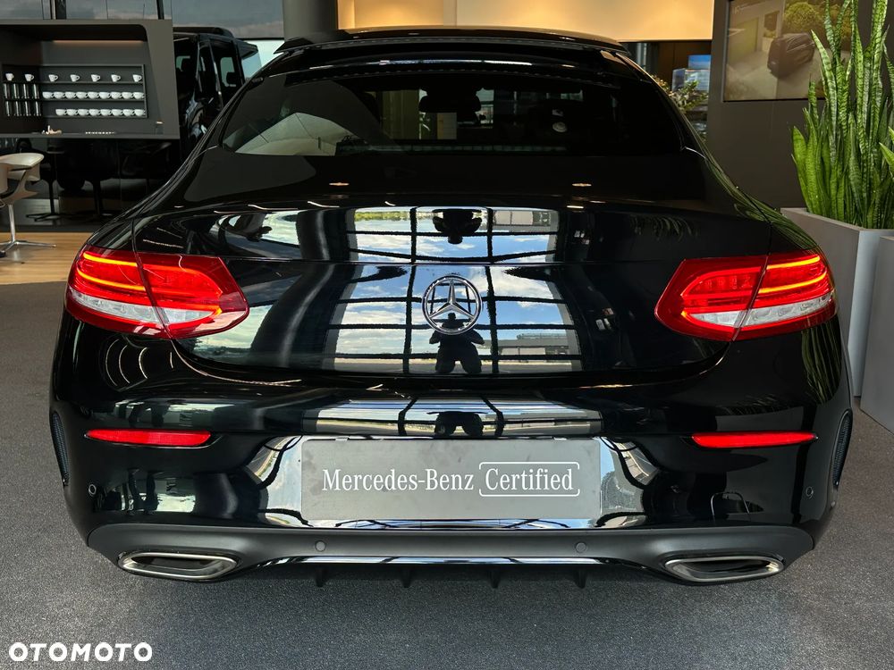 Mercedes-Benz Klasa C 200 4-Matic 9G-Tronic - 5