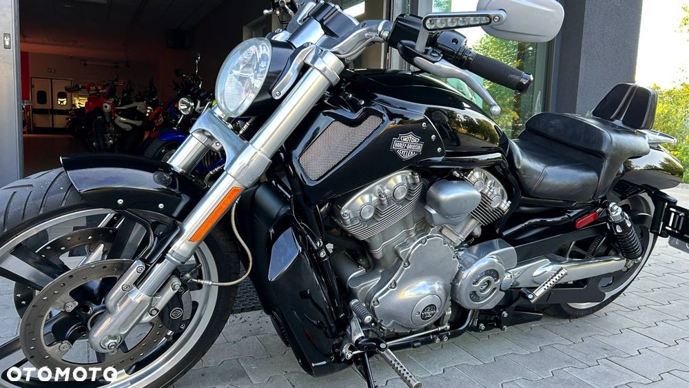 Harley-Davidson V-Rod Muscle - 26
