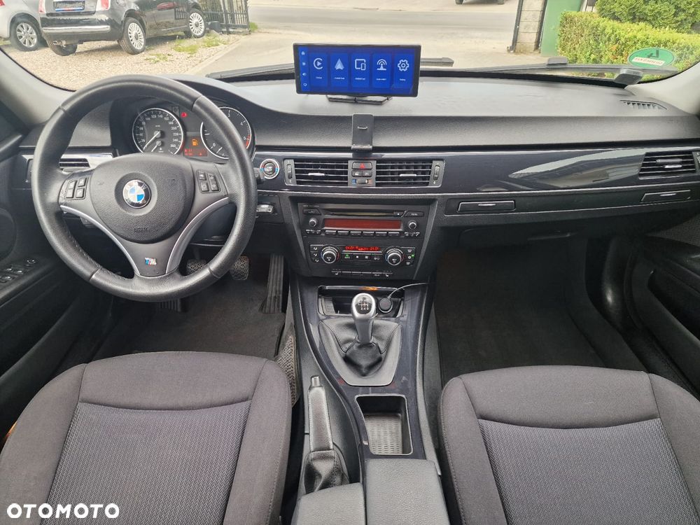 BMW Seria 3 318d DPF - 21