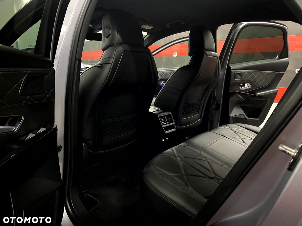 DS Automobiles DS 7 Crossback 1.6 PureTech Louvre - 16