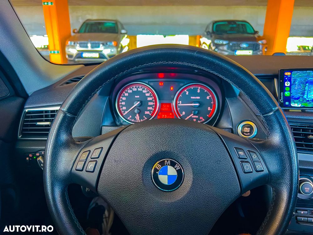 BMW X1 xDrive20d - 16