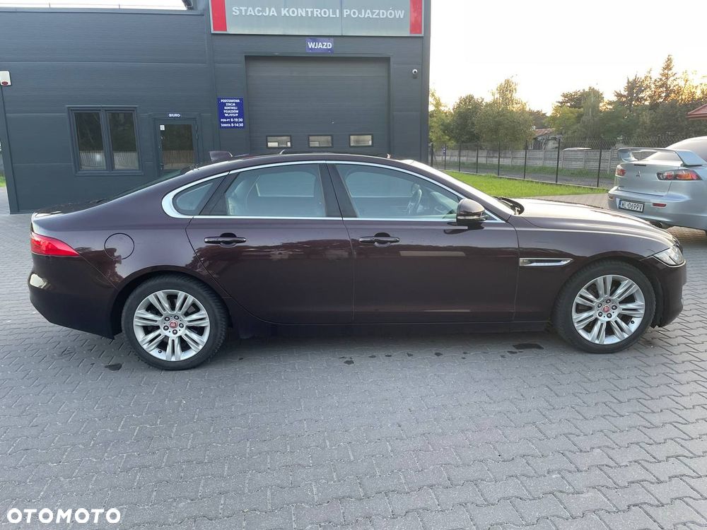 Jaguar XF 20d R-Sport Ingenium Edition - 7