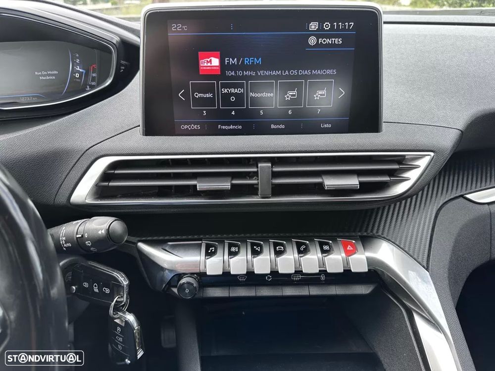 Peugeot 5008 1.2 PureTech Allure Pack - 36