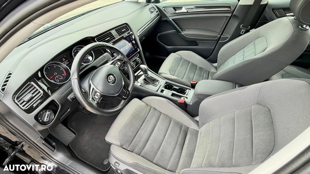 Volkswagen Golf 1.6 TDI DSG Highline - 13