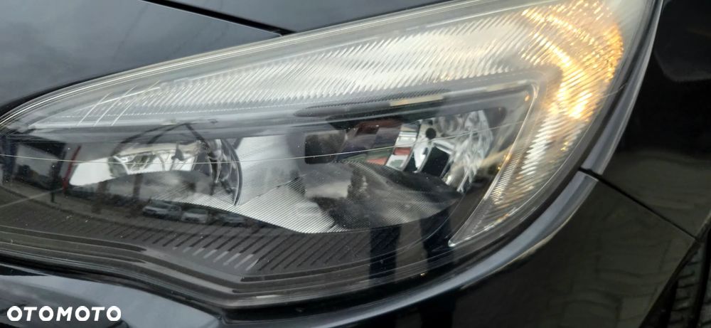 Opel Astra 2012