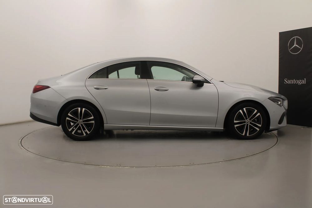 Mercedes-Benz CLA 180 d - 4