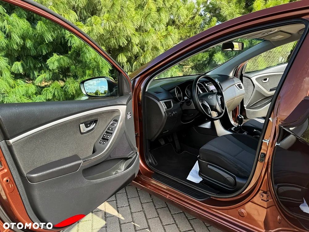 Hyundai i30 1.6 CRDi Comfort - 23