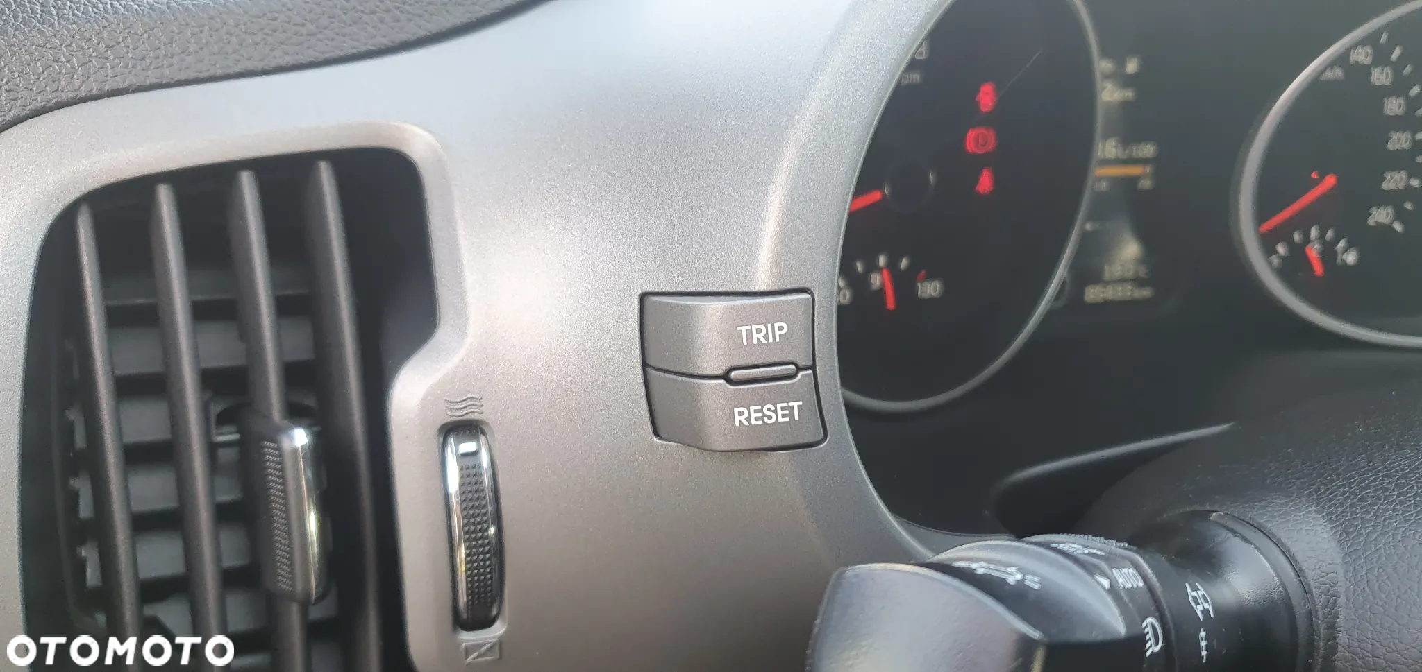 Hyundai ix35 1.6 GDI Premium 2WD - 19