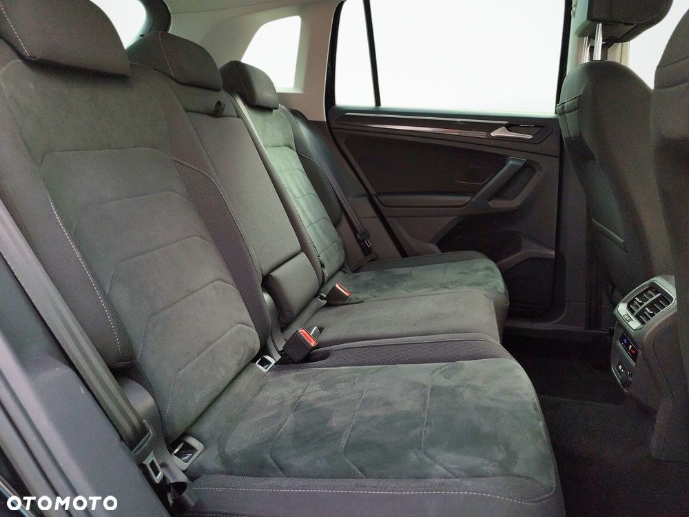 Volkswagen Tiguan - 18