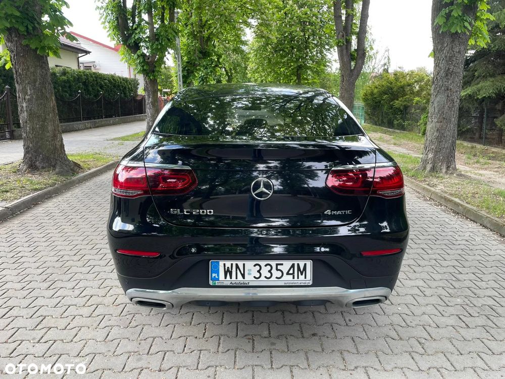 Mercedes-Benz GLC 200 4-Matic - 4