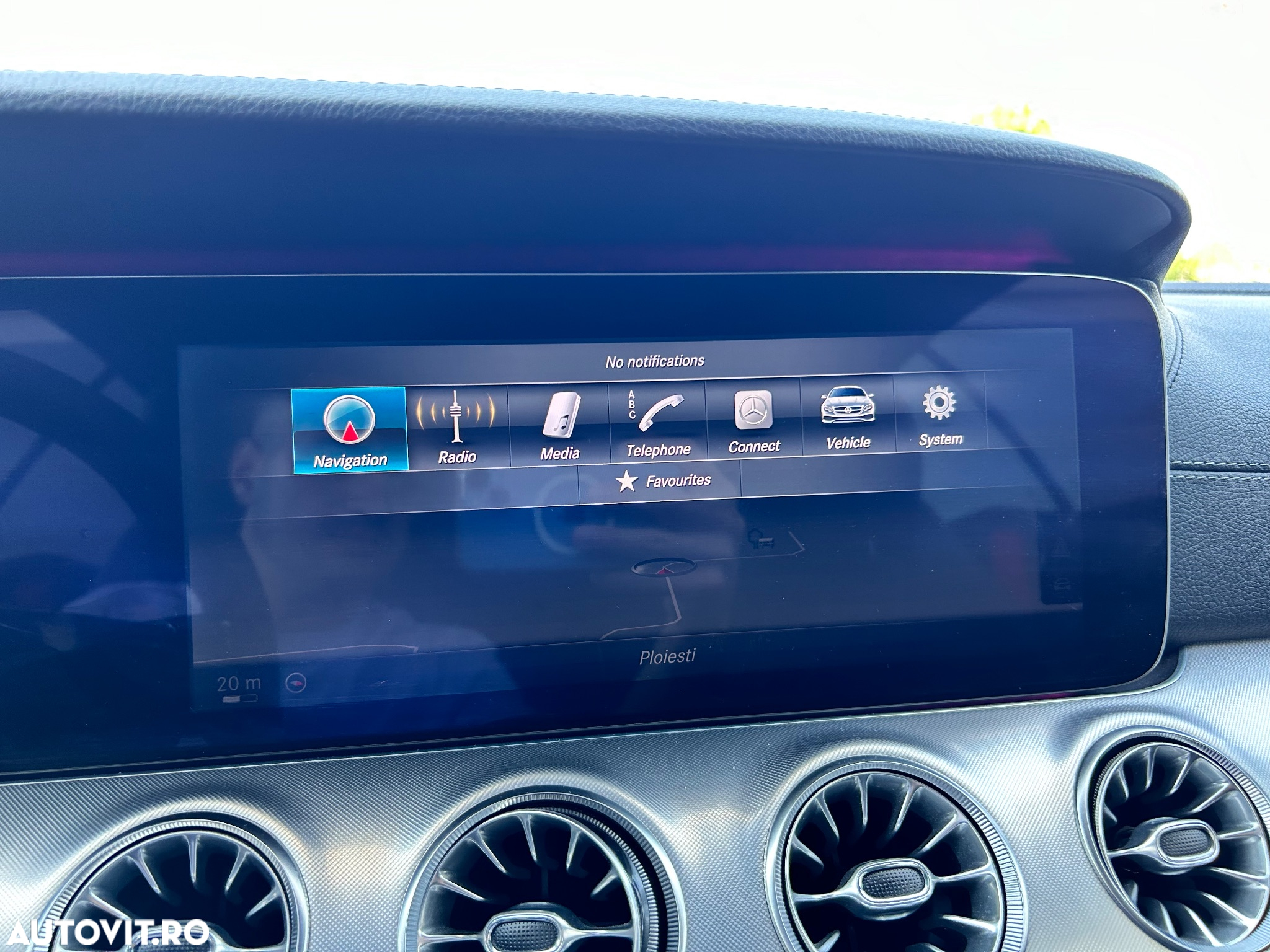 Mercedes-Benz E 220 d Coupe 9G-TRONIC AMG Line - 10