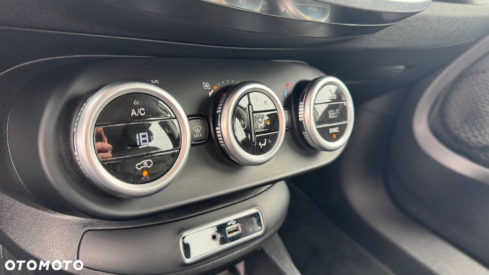 Fiat 500X 1.4 MultiAir 4x2 S&S Lounge - 35