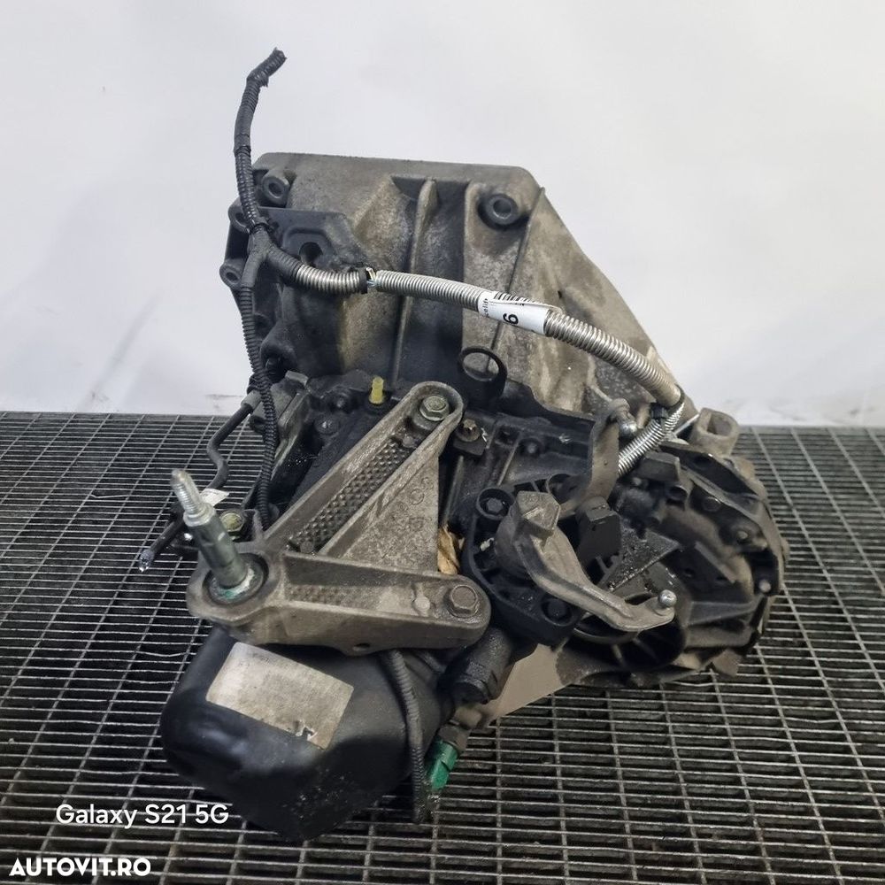 Cutie de viteze Nissan Qashqai Facelift 1.6 Benzina 2010 - 2013 117CP Manuala 5 Trepte ... - 2