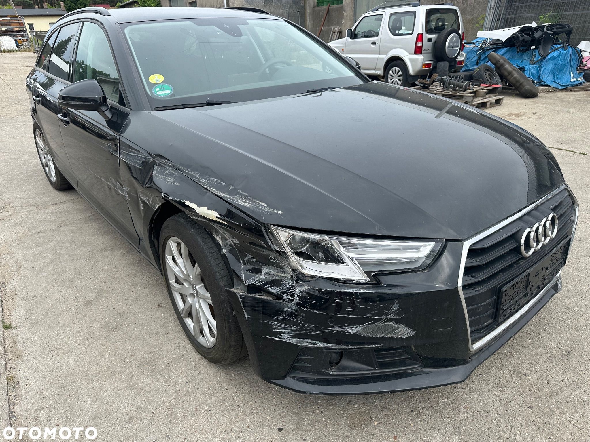 Audi A4 - 1