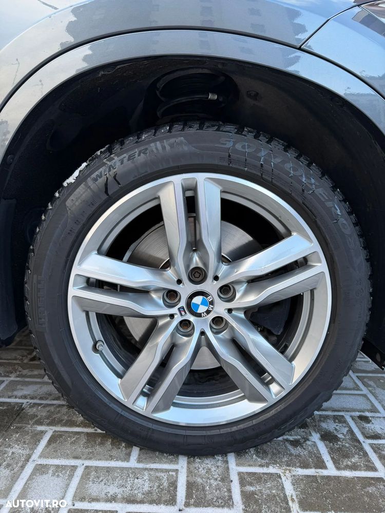 BMW X1 xDrive20i Aut. M Sport - 30
