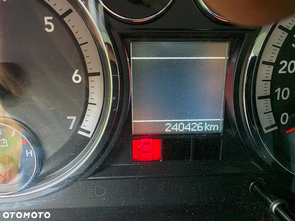 Dodge RAM 1500 5.7 4x4 - 6