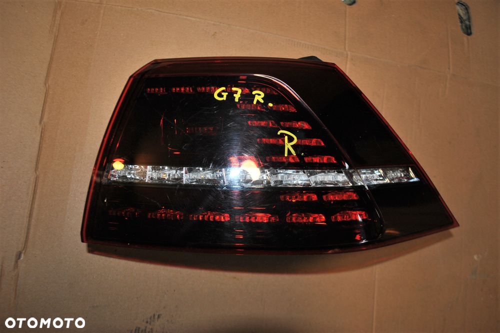 Lampa prawy tył Golf VII R-Line LED - 1
