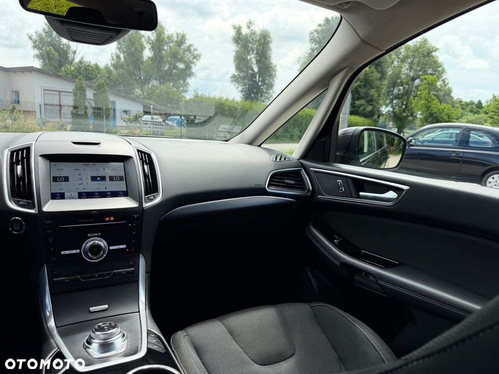 Ford S-Max 2.0 TDCi Titanium PowerShift - 25
