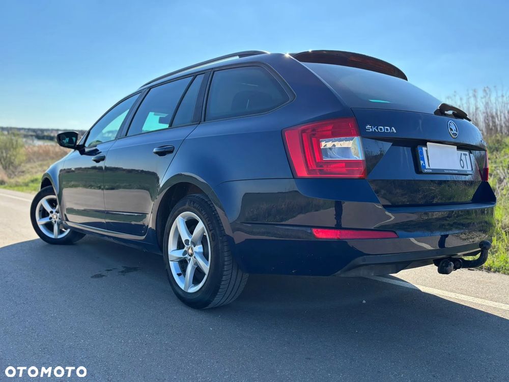 Skoda Octavia 1.6 TDI Ambition DSG - 3