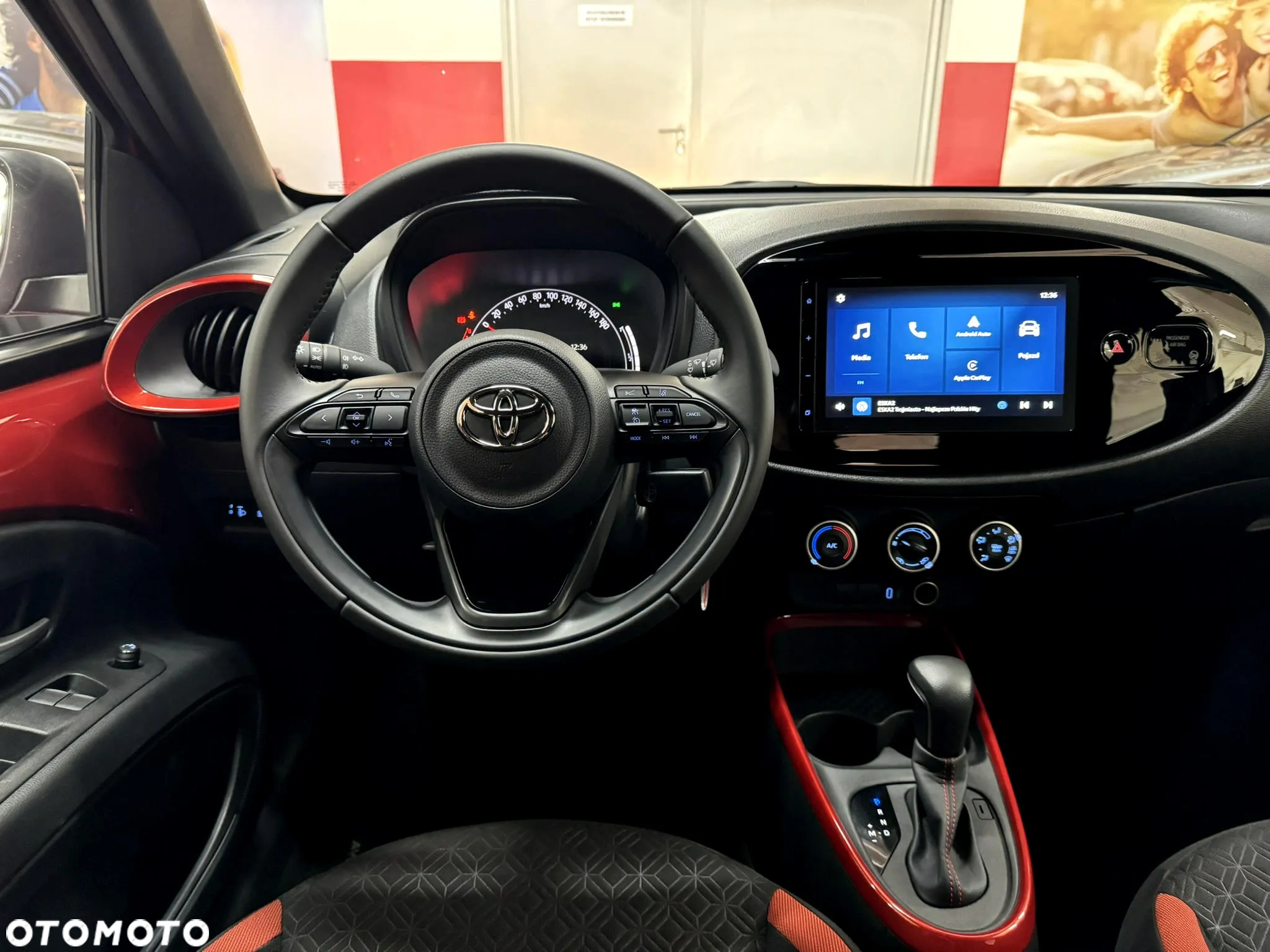Toyota Aygo X 1.0 VVT-i Style CVT - 11