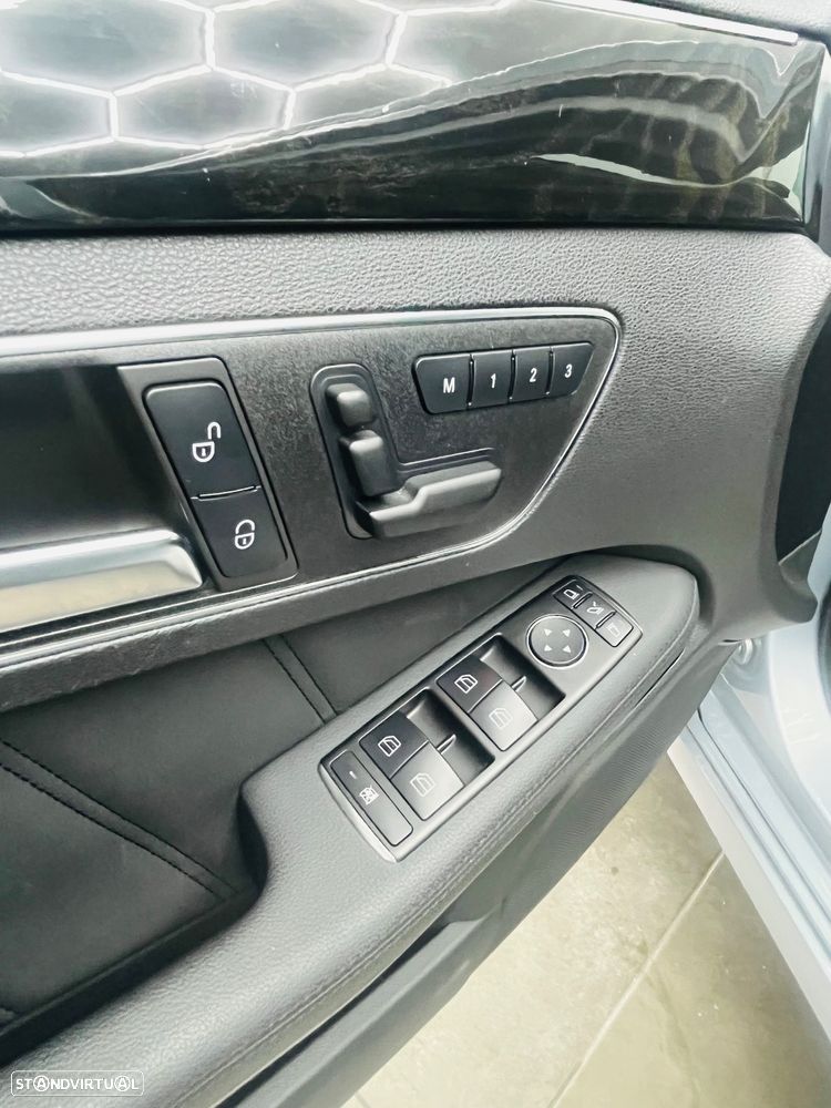 Mercedes-Benz E 300 Bluetec Hybrid Avantgarde - 35