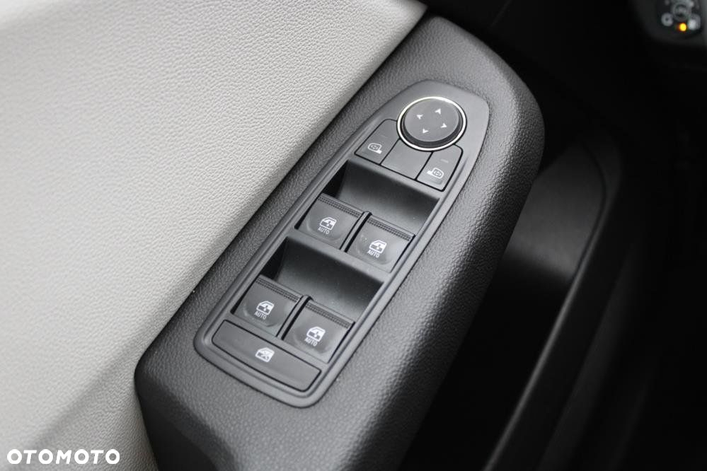 Renault Clio - 33