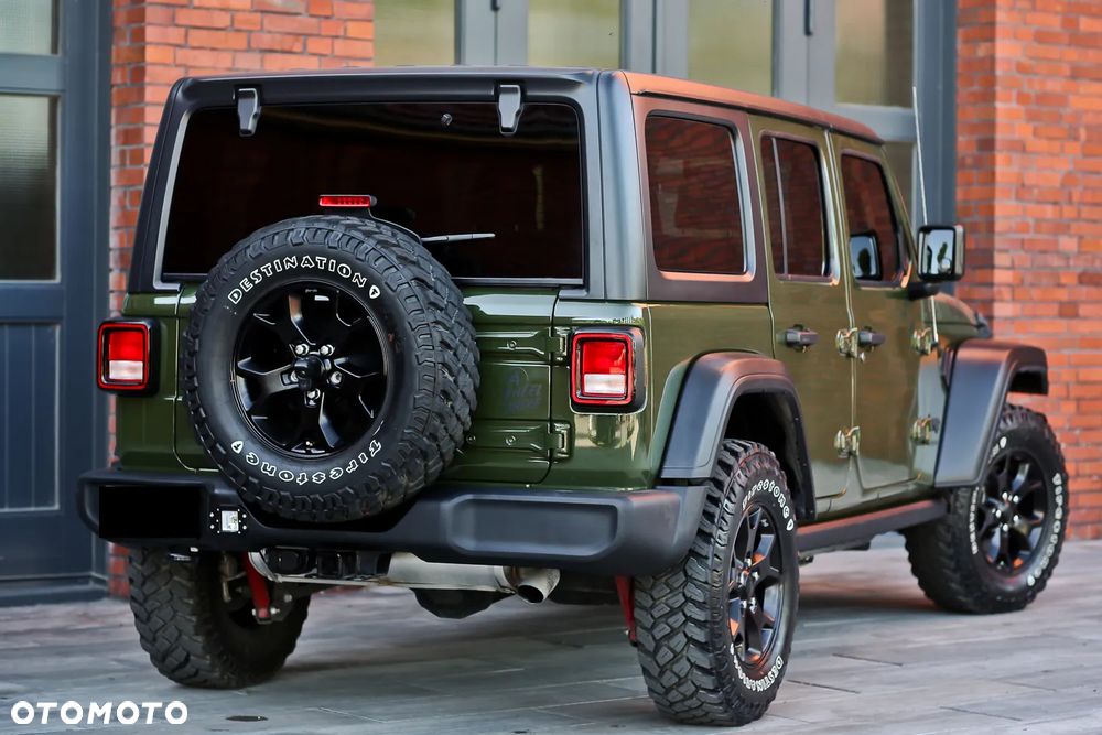 Jeep Wrangler - 13