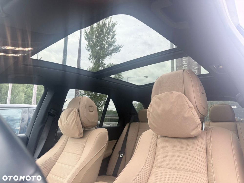 Mercedes-Benz GLE - 30
