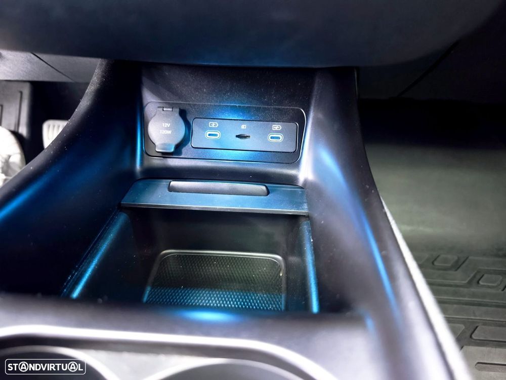 BYD Dolphin 60.4 kWh Design - 22