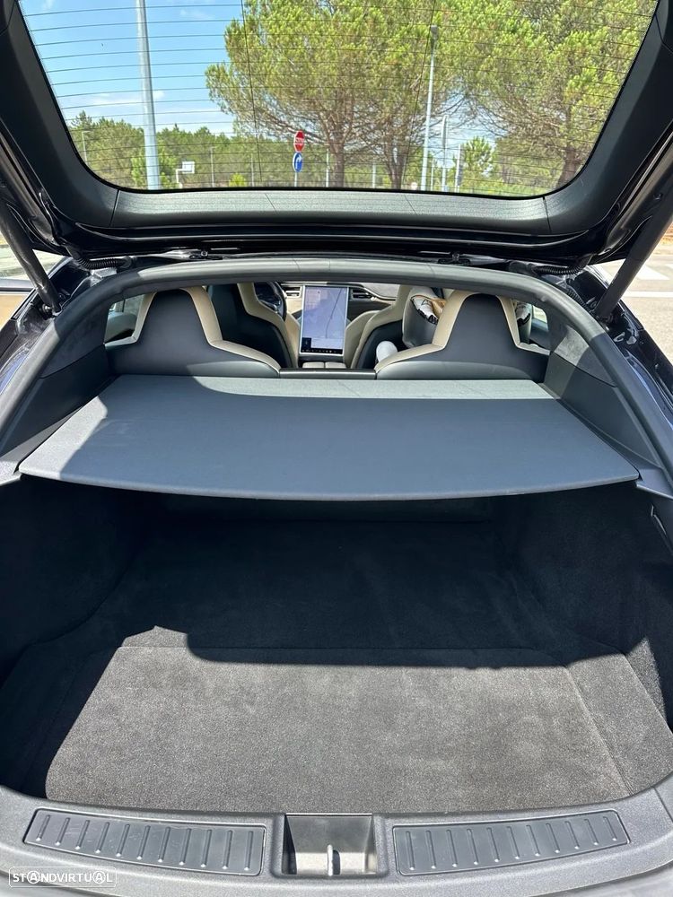 Tesla Model S 85D AWD - 23