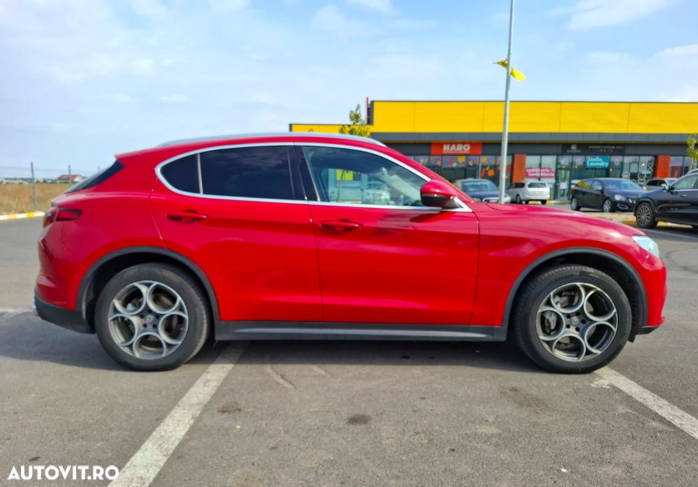 Alfa Romeo Stelvio 2.0 Turbo AWD AT8 First Edition - 8