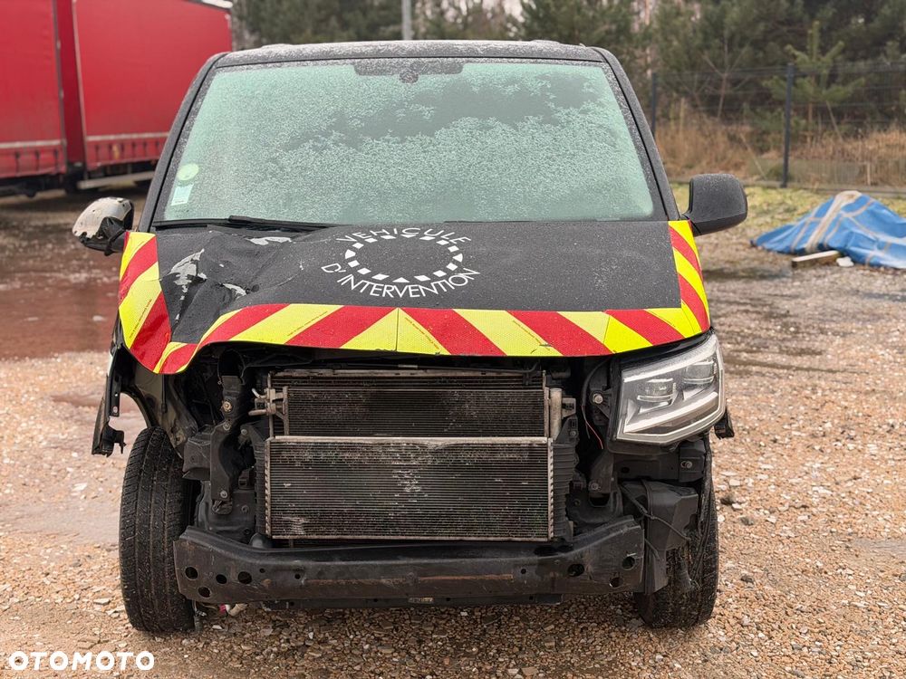 Volkswagen Transporter - 2