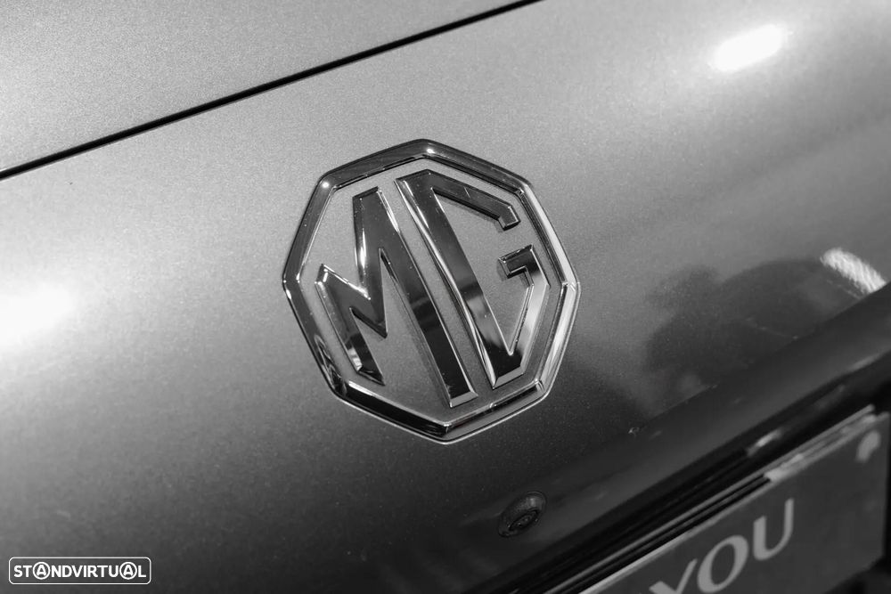 MG MG4 77 kWh Extended Range Luxury - 15