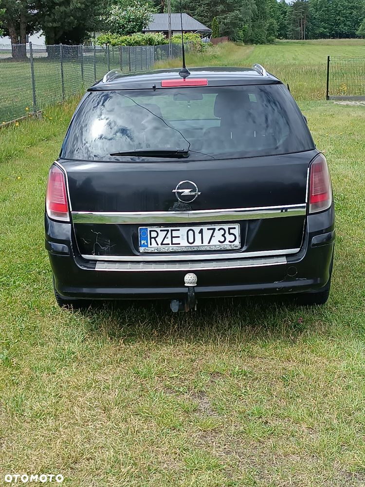 Opel Astra 1.9 CDTI Caravan Enjoy - 4