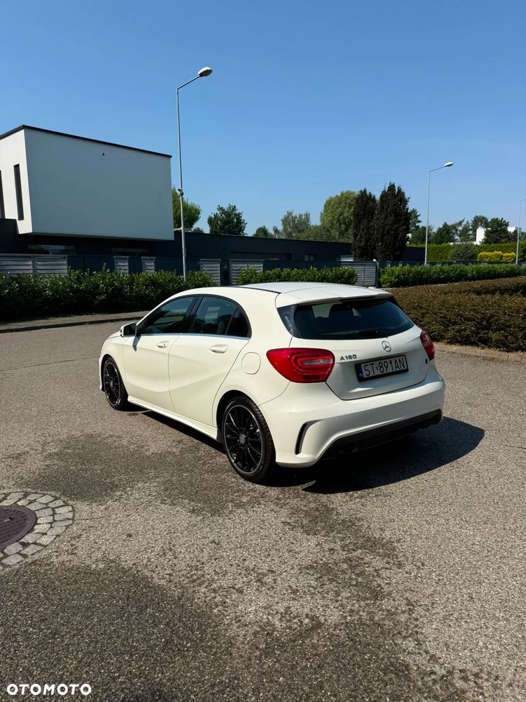 Mercedes-Benz Klasa A 180 AMG Line - 5