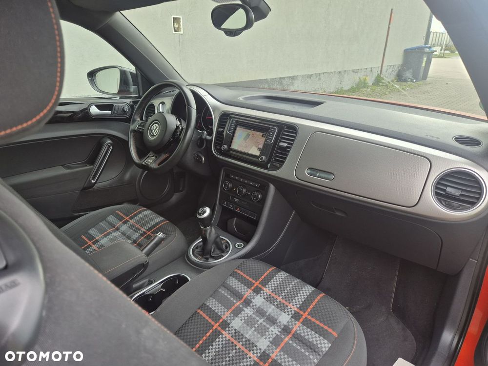 Volkswagen Beetle 1.2 TSI BlueMotion Technology Club - 17