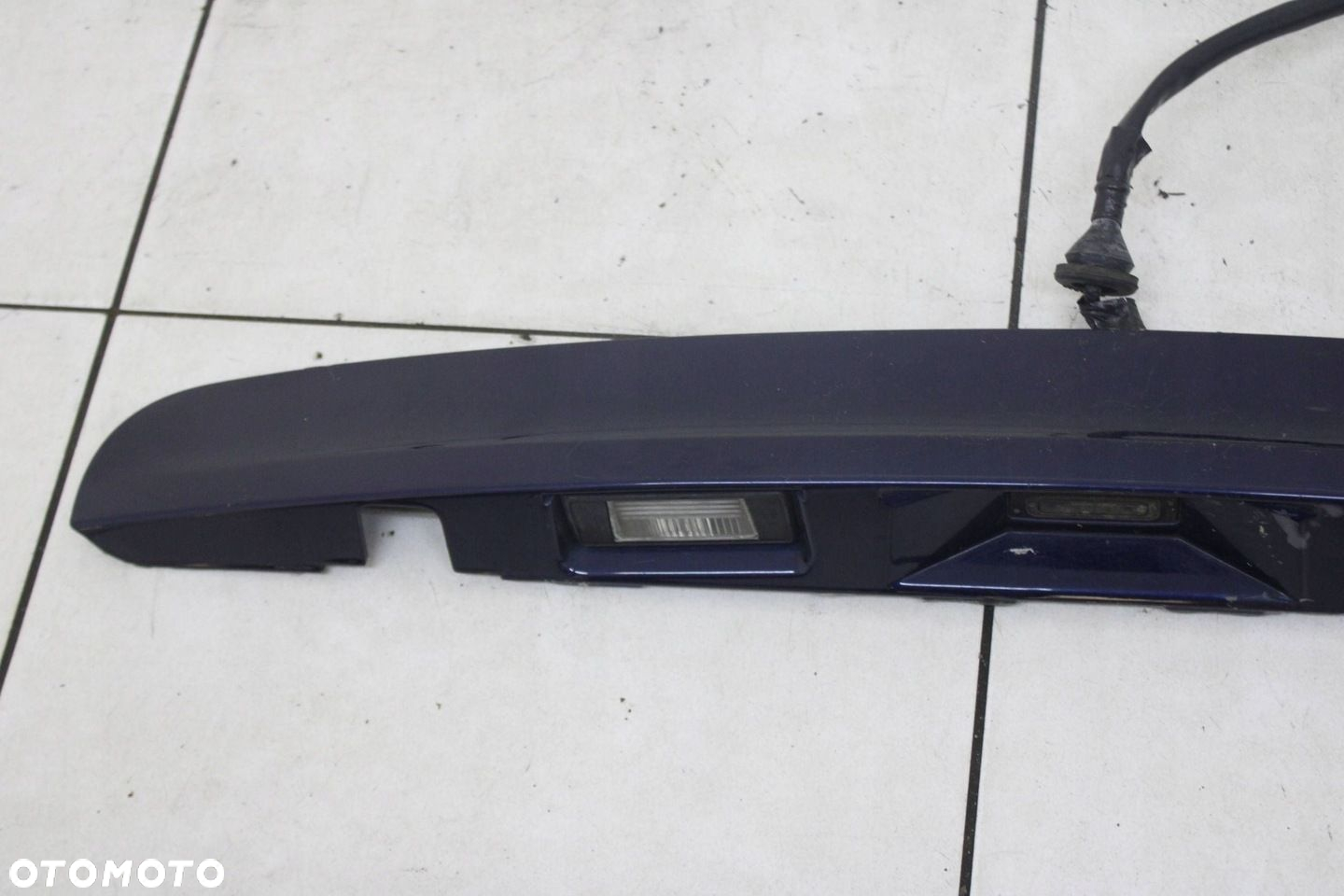 NISSAN QASHQAI J10 06R- BLENDA LISTWA KLAPY BAGAŻNIKA MIKROSTYK - 2