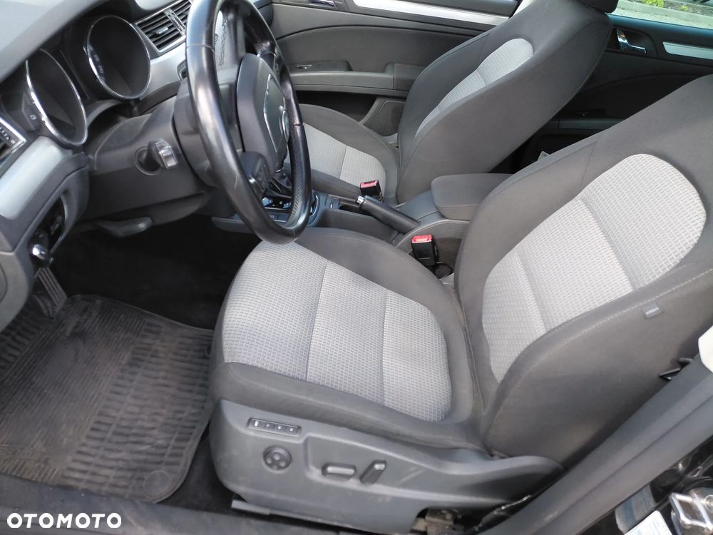 Skoda Superb 2.0 TDI Comfort DSG - 8