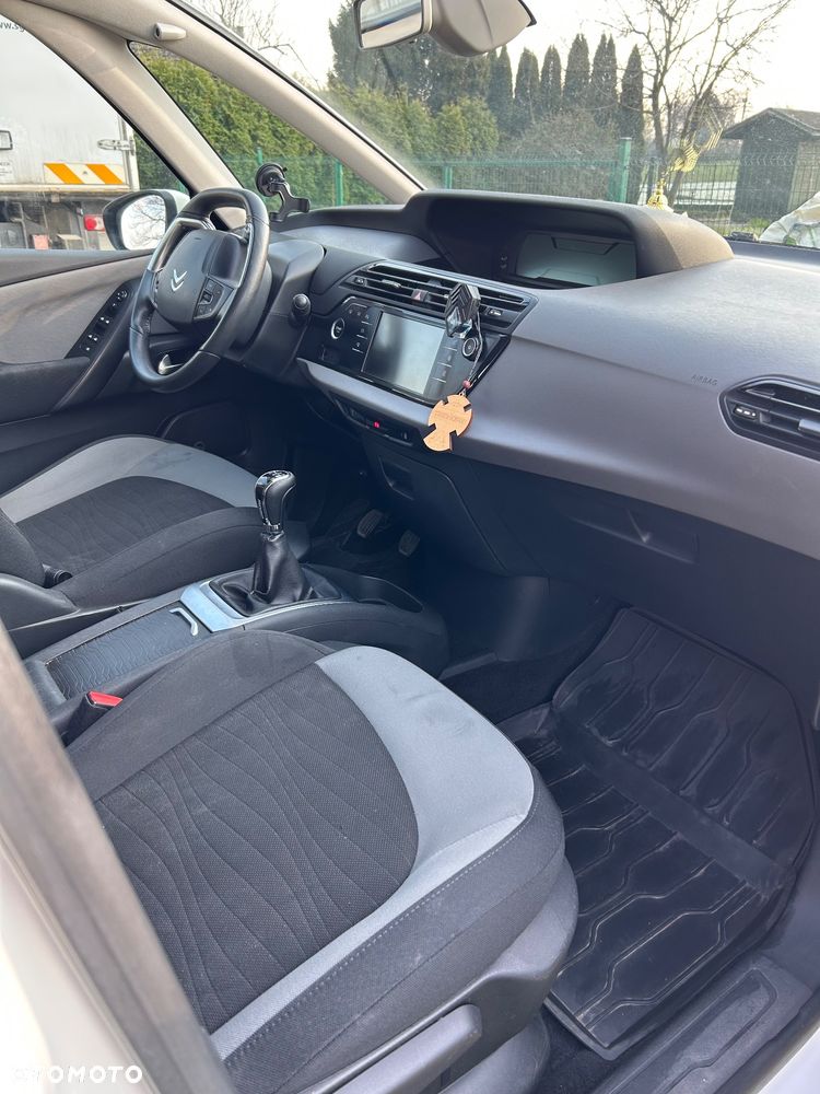 Citroën C4 Picasso - 13