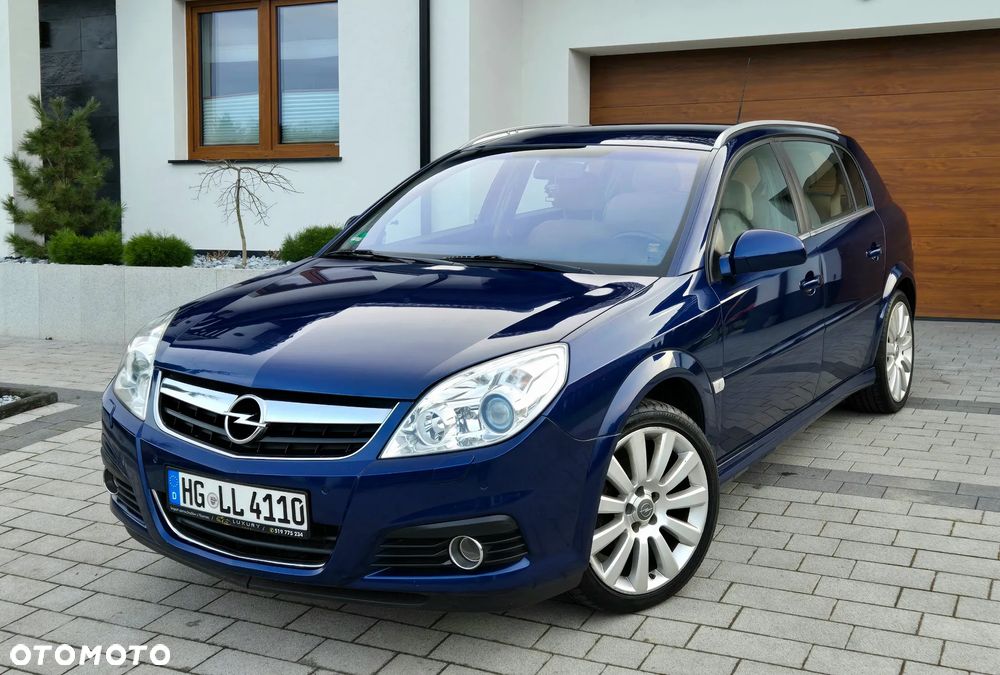 Opel Signum 1.9 CDTI Edition Plus - 1