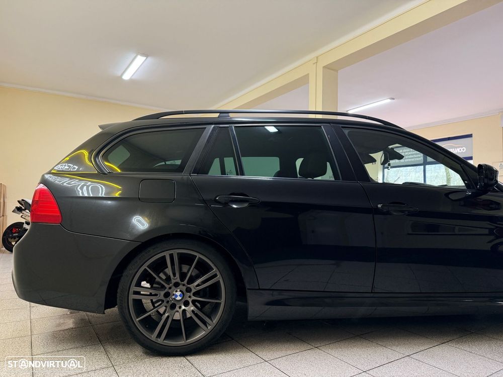 BMW 320 d Pack M - 10